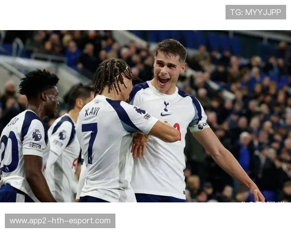 范德芬和斯宾塞并无恶意？热刺队内风波背后的真相，范德法特转会热刺